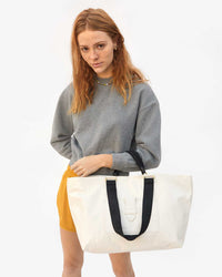 Grande Bateau Tote on Haley