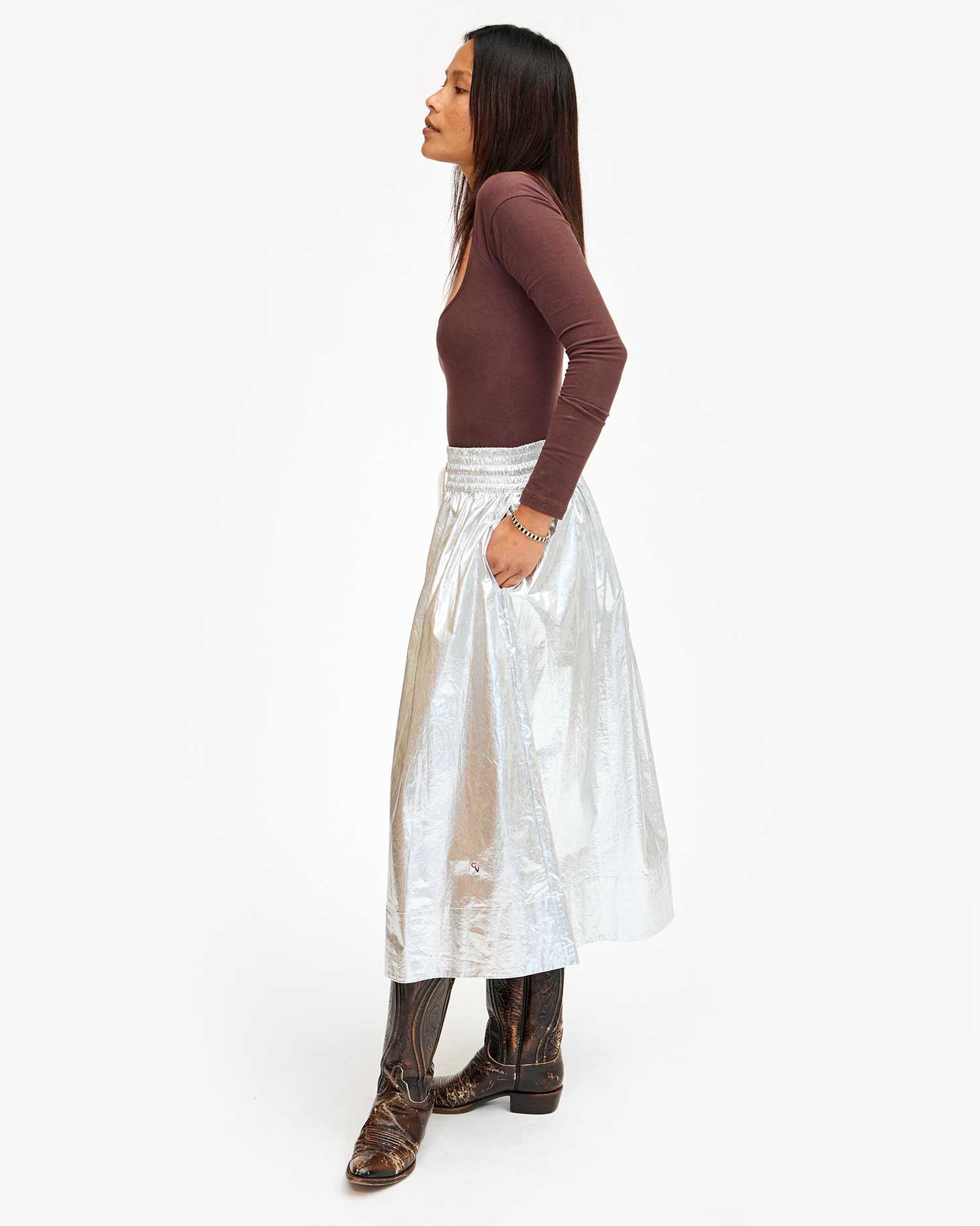 Zoelle Skirt on Maly side view